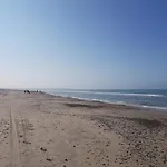6 Person In 아파트 *